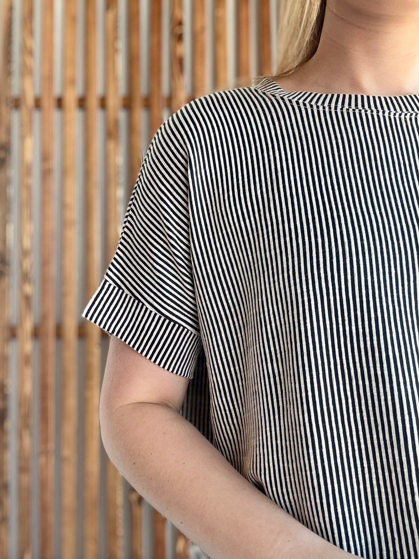 Corded Rib Short Sleeve Top - Black