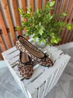 Mesh Leopard Printed Flat Shoes