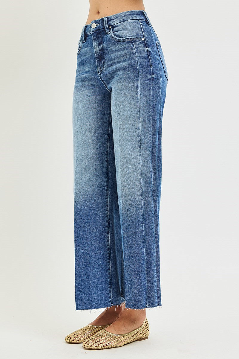 Margot HR Crop Wide Side Seam Detail