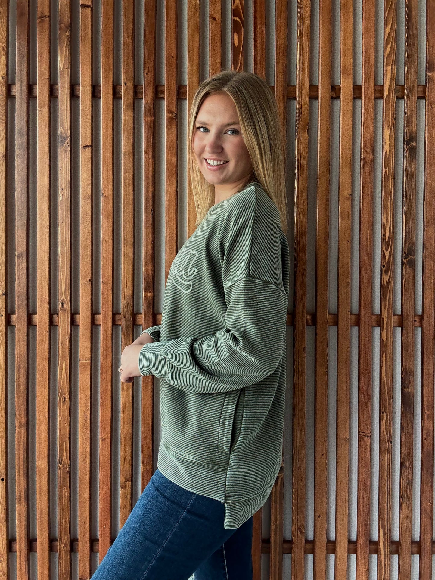 Ribbed Acid Wash Vintage Iowa with Pockets