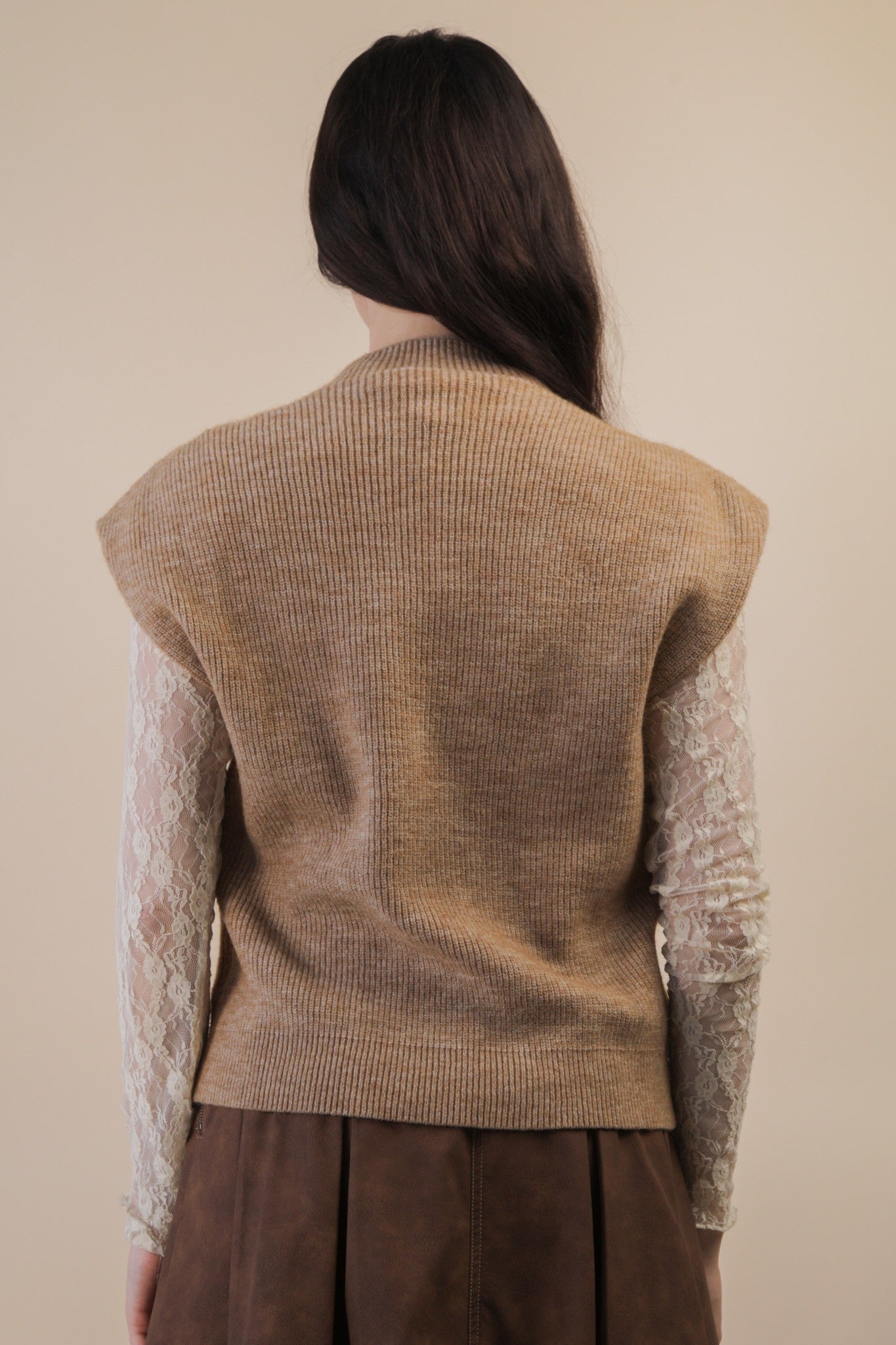 Soft Knit Sweater Vest Top - Mocha