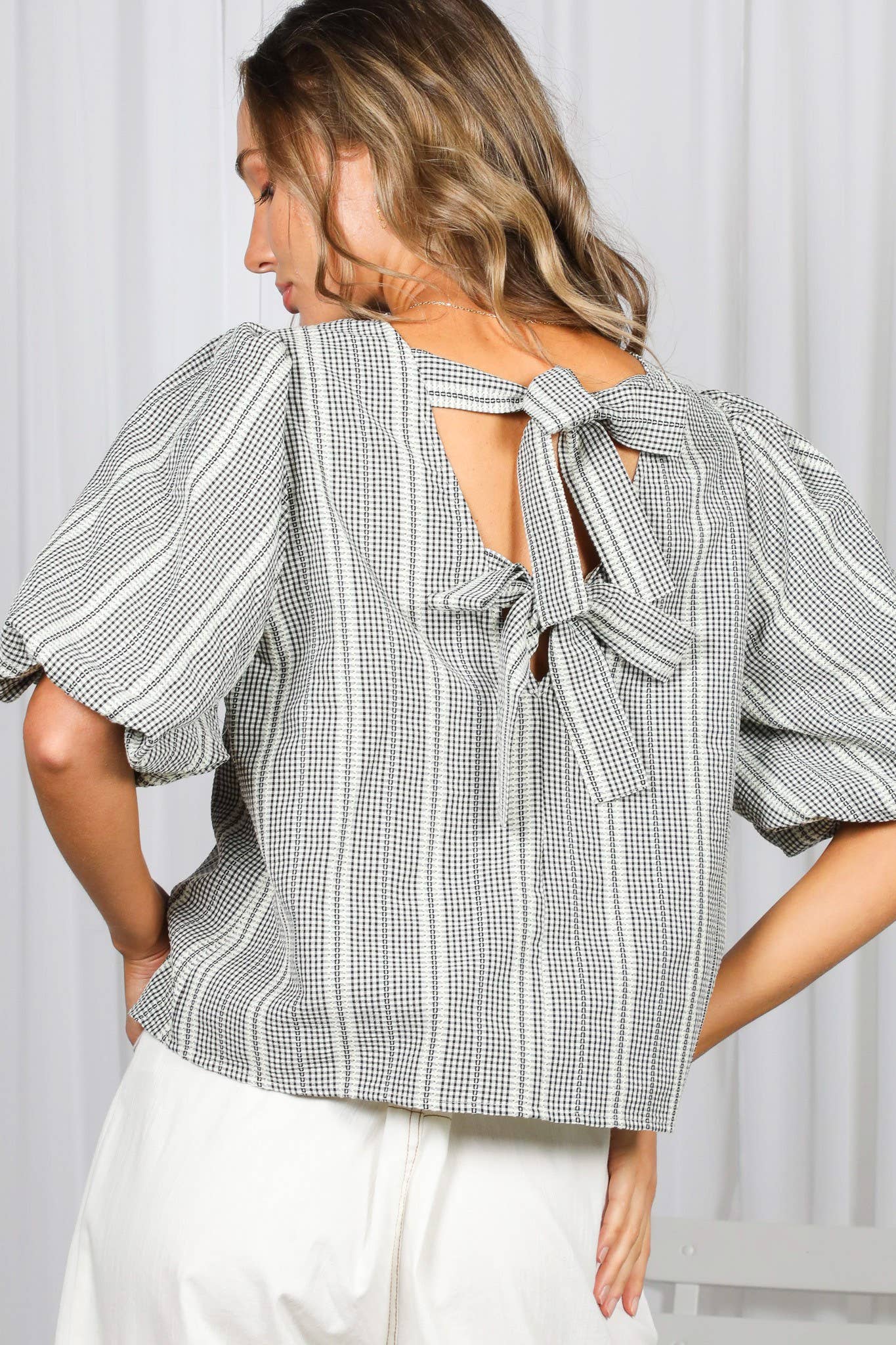 Bow Accent Feminine Plaid Blouse - Black