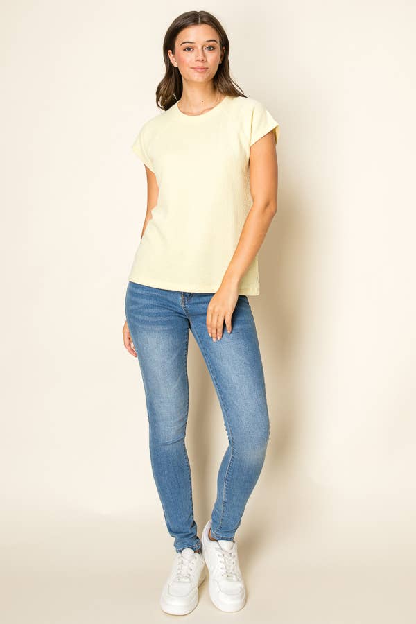 Round Neck Cloudy Knit S/S Top: Banana