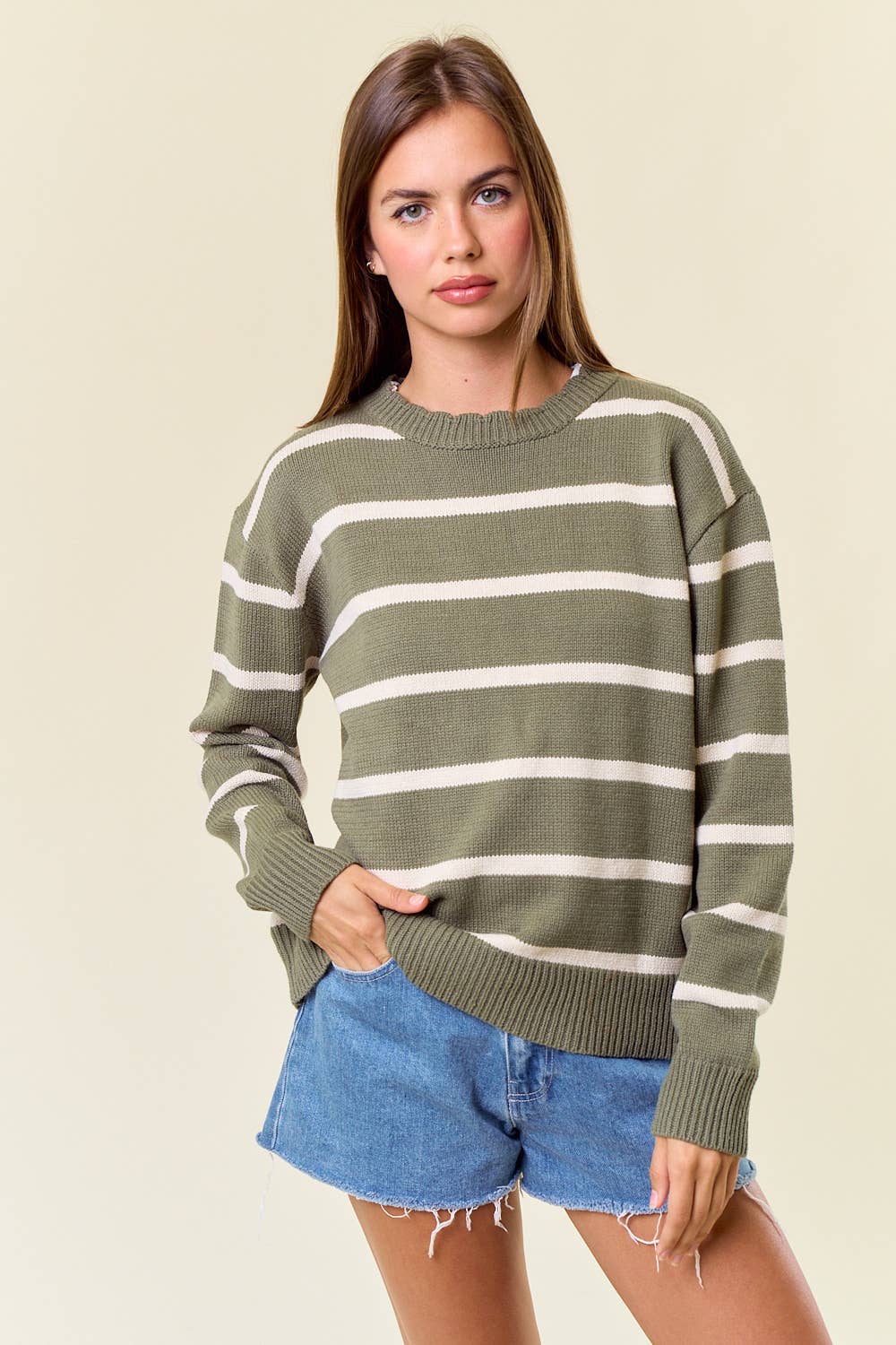 Scallop Neckline Long Sleeve Striped Sweater: OLIVE