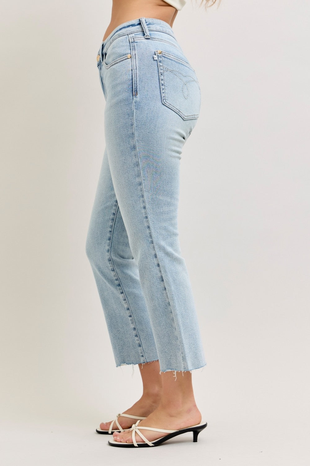 Hadley MR Raw Hem Kick Flare Judy Blue Jeans
