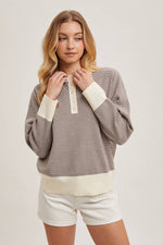 STRIPED CONTRAST HALF BUTTON KNIT TOP