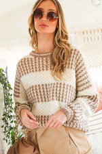 Crew Neck Color Blocked Knitted Sweater