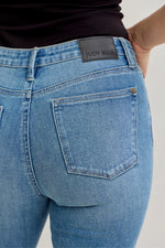 Tess TC MR Slim Bootcut Release Hem