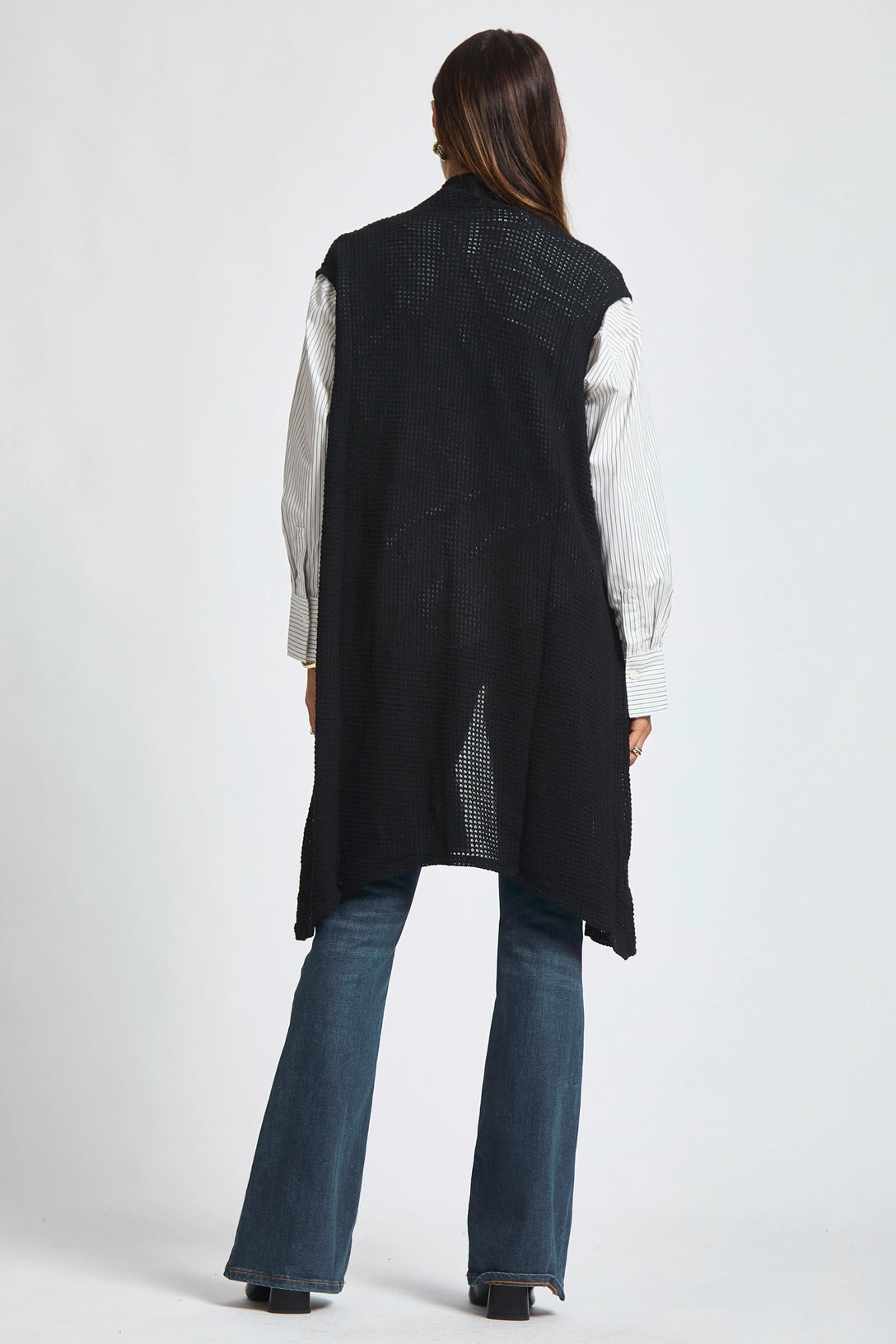 Sleeveless Crochet Midi Vest Cardigan - Black
