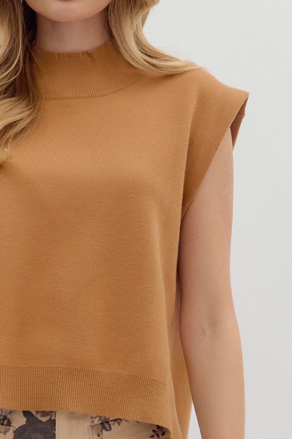 Mock Neck Muscle Tee Sweater - Camel