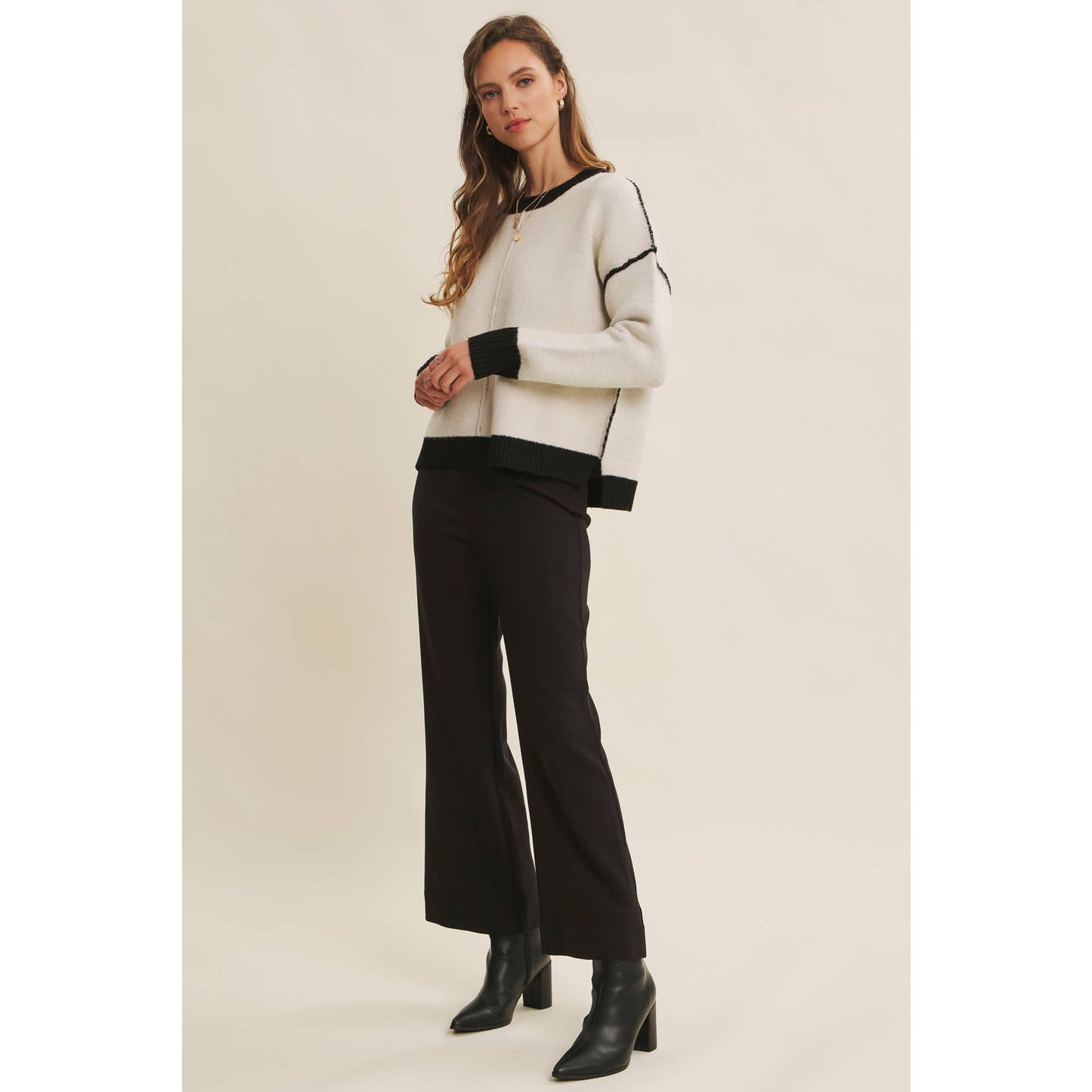 Soft Round Neck and Contrast Detail Sweater - Cream/Black