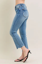 Eden MR Vintage Wash Destroy Hem Kick Flare Judy Blue Jeans